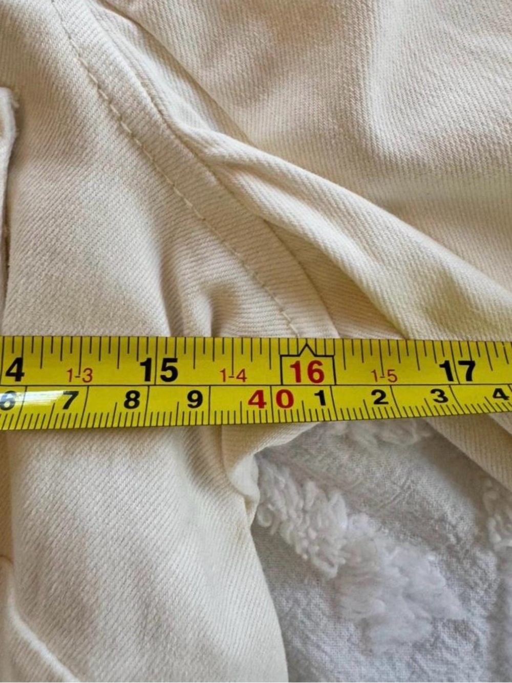 Kut from the Kloth Cream Denim Chore Jacket - Picture 12 of 13